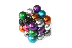 Acheter neocube fin d'année avec écrin casse tête en bois et carte